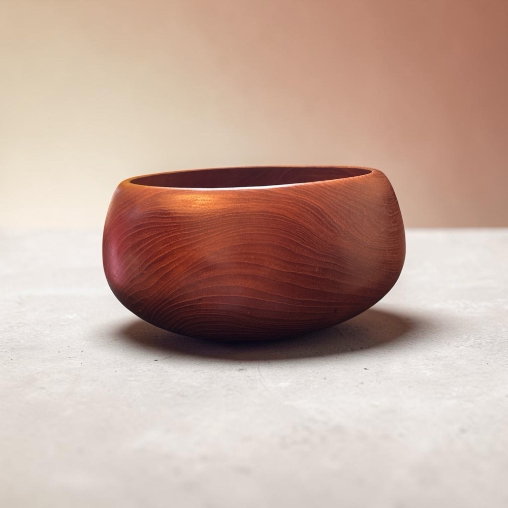 Natrual teakwood bowl made in Thailand